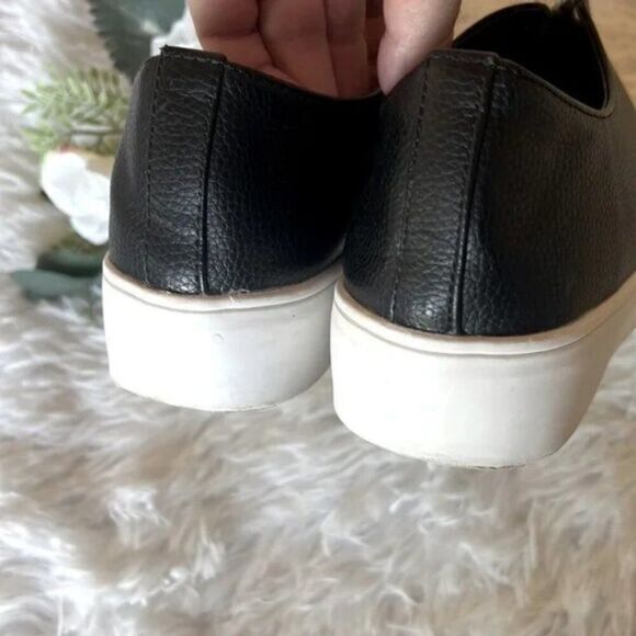 Catherine Malandrino Fur Tongue Black Platform Sneakers - Picture 5 of 12